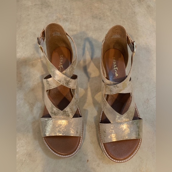 Diba Shoes - Picture 3 of 10